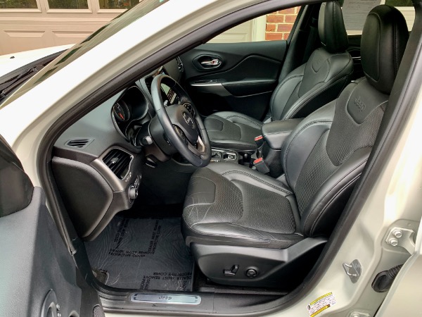 Used-2019-Jeep-Cherokee-High-Altitude