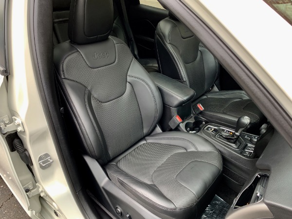 Used-2019-Jeep-Cherokee-High-Altitude