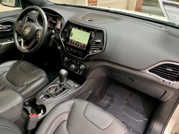 Used-2019-Jeep-Cherokee-High-Altitude