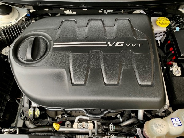 Used-2019-Jeep-Cherokee-High-Altitude