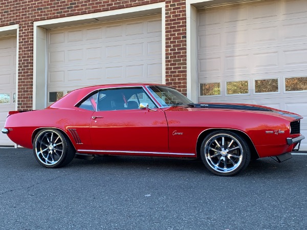 Used-1969-Chevrolet-Camaro-Coupe-Z28-Tribute