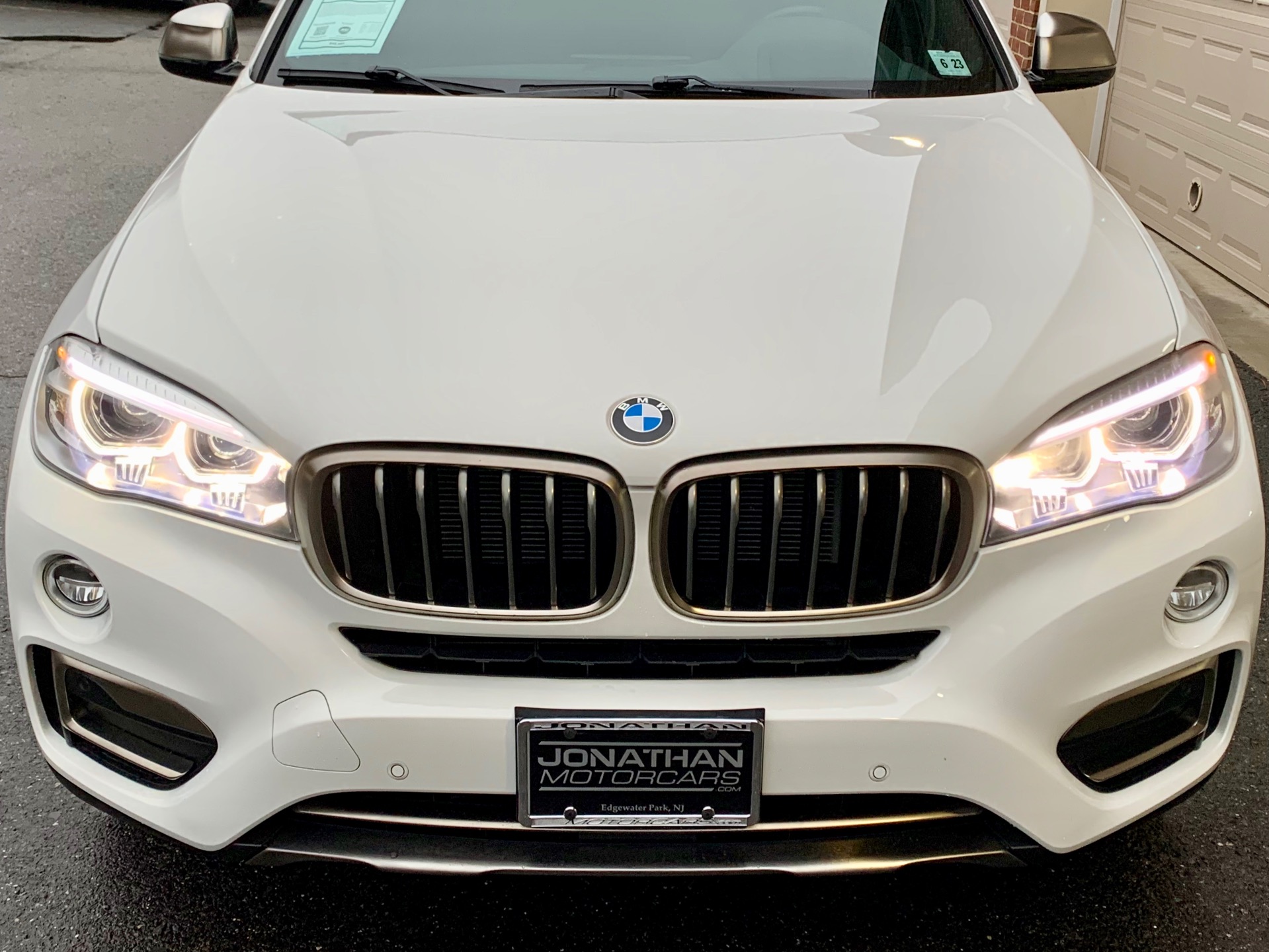 Used-2018-BMW-X6-xDrive35i