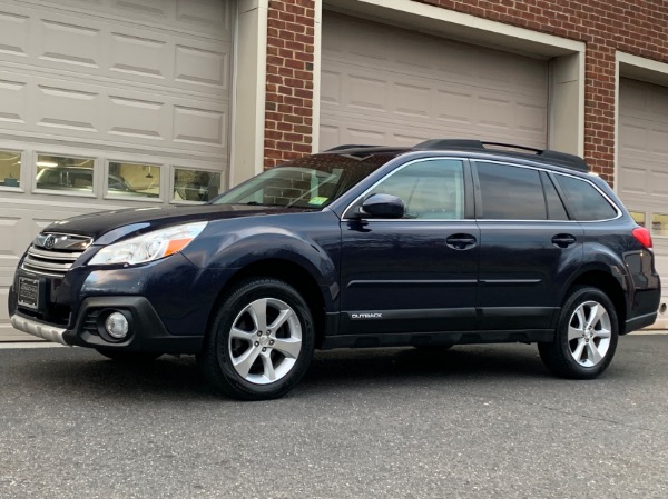 Used-2014-Subaru-Outback-25i-Limited-Moonroof