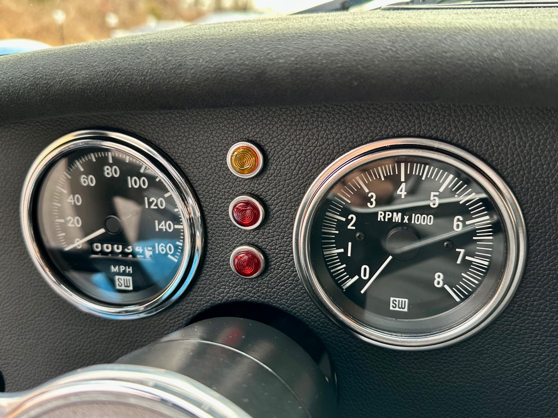 New-1964-Shelby-Daytona-Coupe
