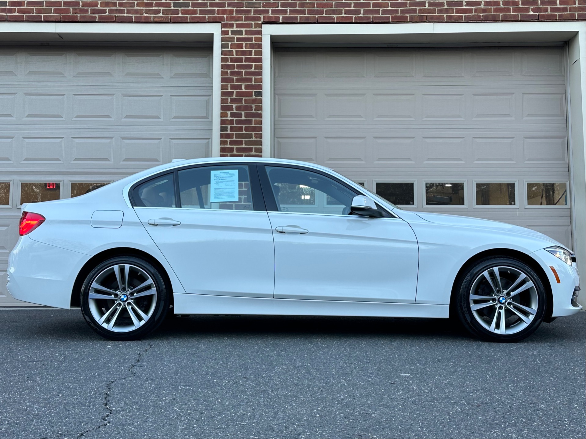 Used-2018-BMW-3-Series-330i-xDrive