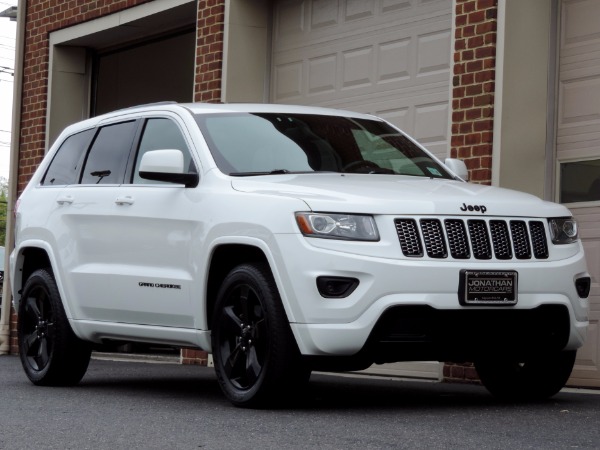 Used-2015-Jeep-Grand-Cherokee-Altitude