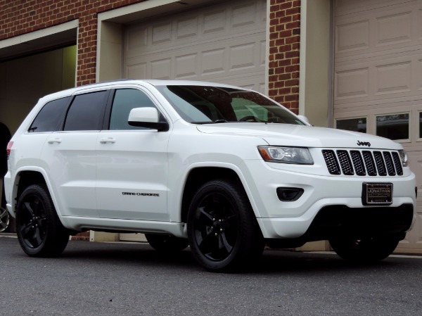 Used-2015-Jeep-Grand-Cherokee-Altitude