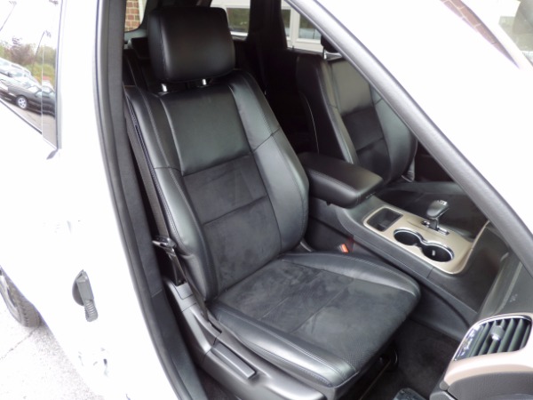 Used-2015-Jeep-Grand-Cherokee-Altitude