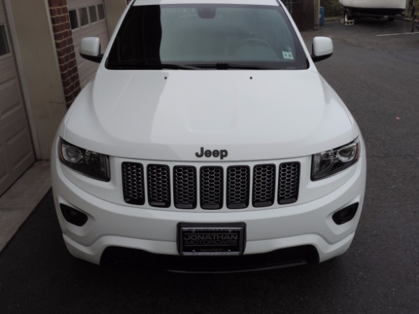 Used-2015-Jeep-Grand-Cherokee-Altitude