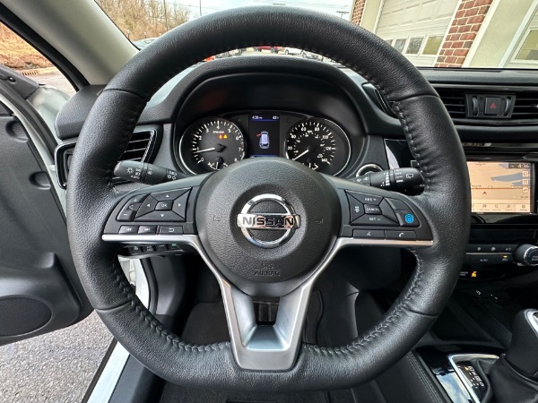 Used-2020-Nissan-Rogue-SL