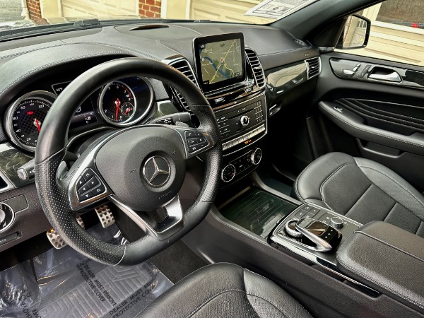 Used-2017-Mercedes-Benz-GLE-43-AMG