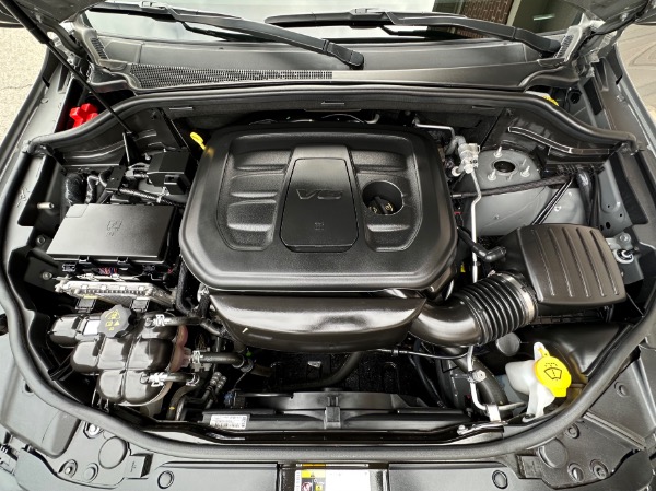 Used-2020-Jeep-Grand-Cherokee-Altitude