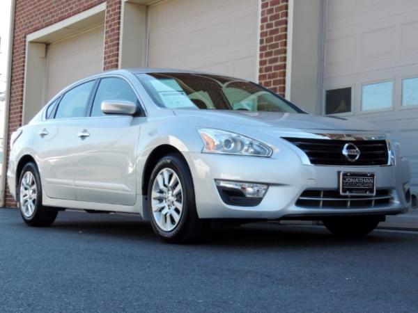 Used-2015-Nissan-Altima-25-S