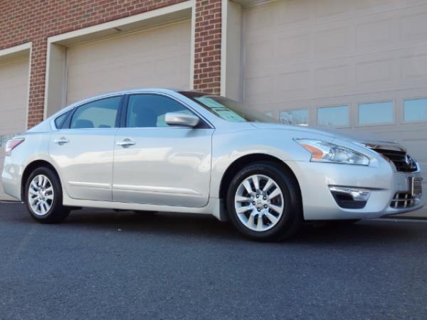 Used-2015-Nissan-Altima-25-S