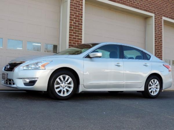 Used-2015-Nissan-Altima-25-S