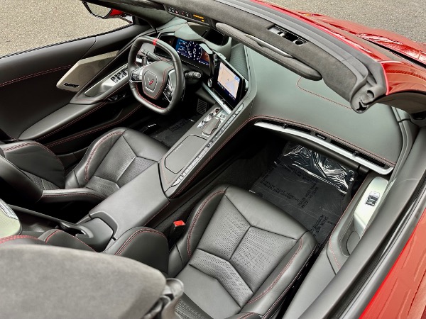 Used-2021-Chevrolet-Corvette-Stingray