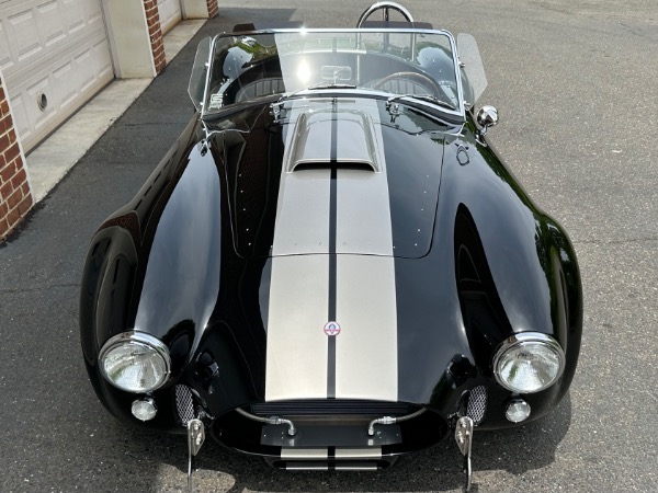 New-1965-Superformance-Cobra-427