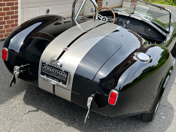 New-1965-Superformance-Cobra-427