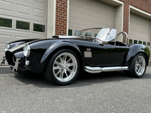 New-1965-Superformance-Cobra-427