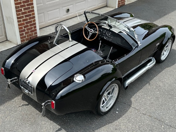 New-1965-Superformance-Cobra-427