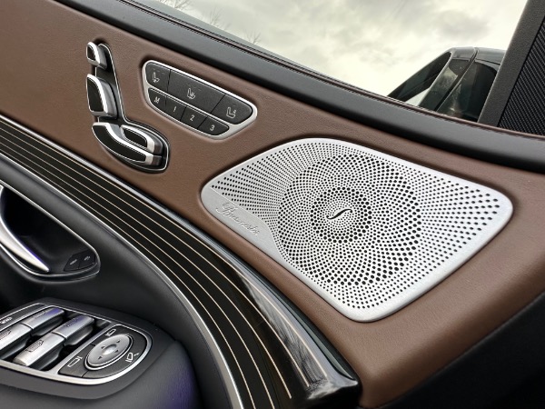 Used-2018-Mercedes-Benz-S-Class-S-560-4MATIC