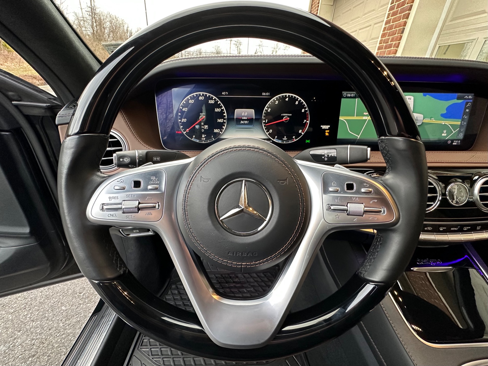 Used-2018-Mercedes-Benz-S-Class-S-560-4MATIC