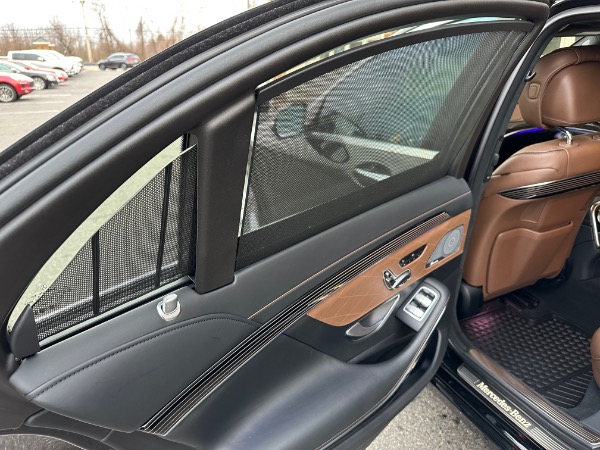 Used-2018-Mercedes-Benz-S-Class-S-560-4MATIC