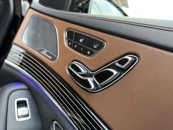 Used-2018-Mercedes-Benz-S-Class-S-560-4MATIC
