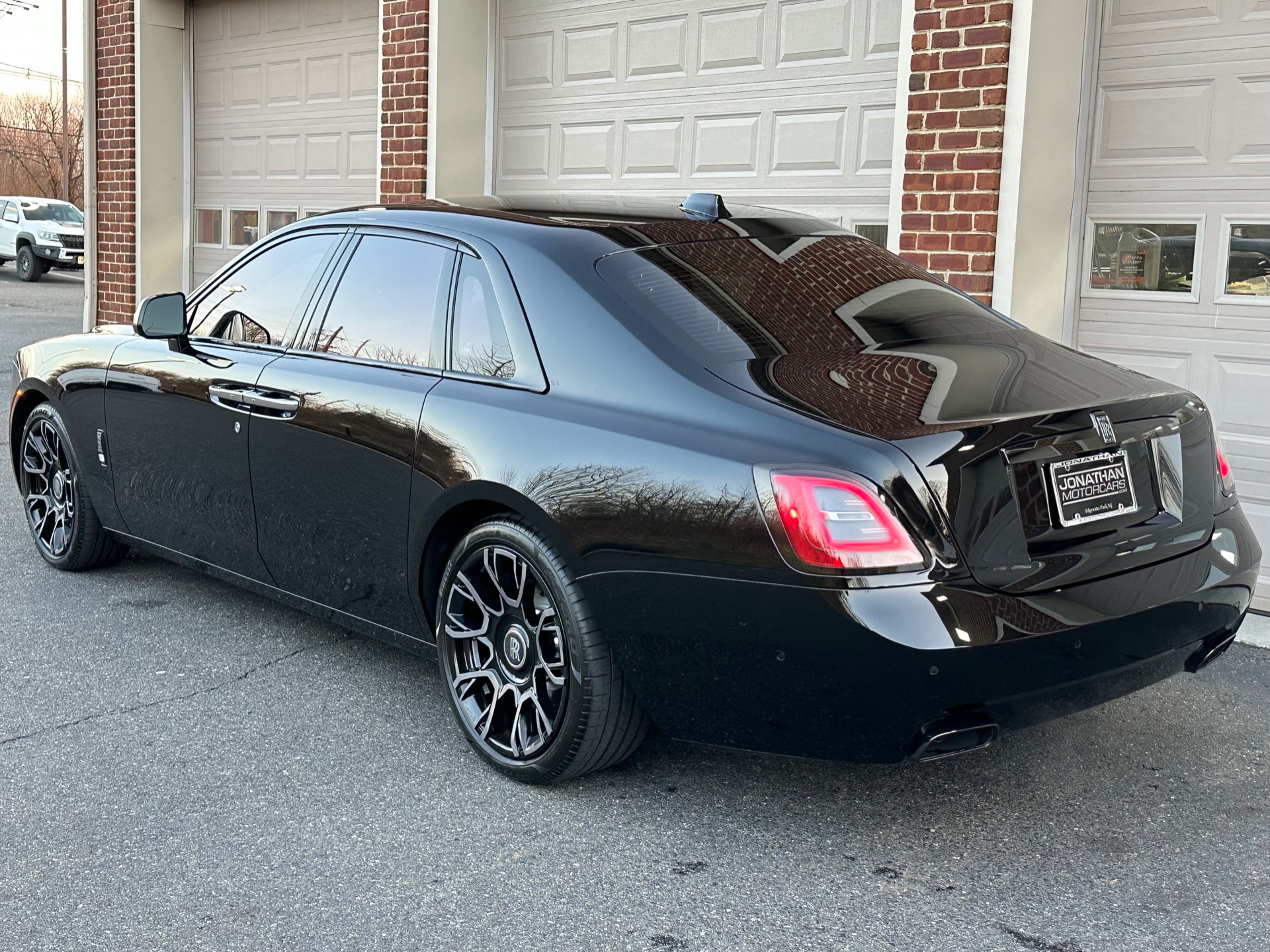 Pre-Owned 2022 Rolls-Royce Ghost Black Badge 4D Sedan in Mt. Laurel  #NU214002