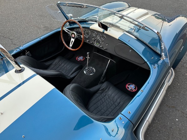 New-1965-Superformance-Cobra-427