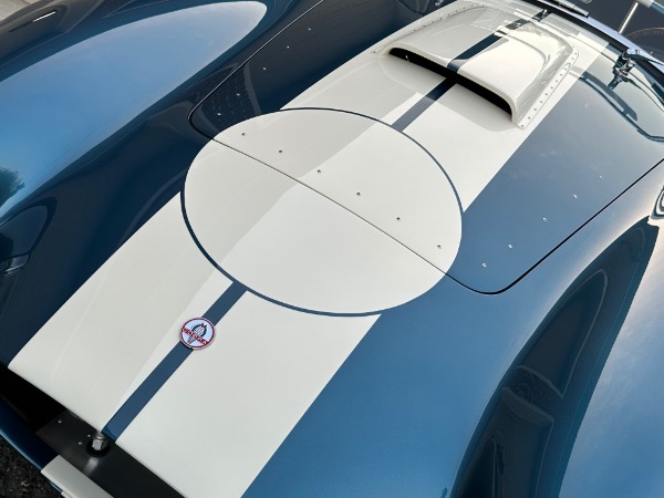 New-1965-Superformance-Cobra-427