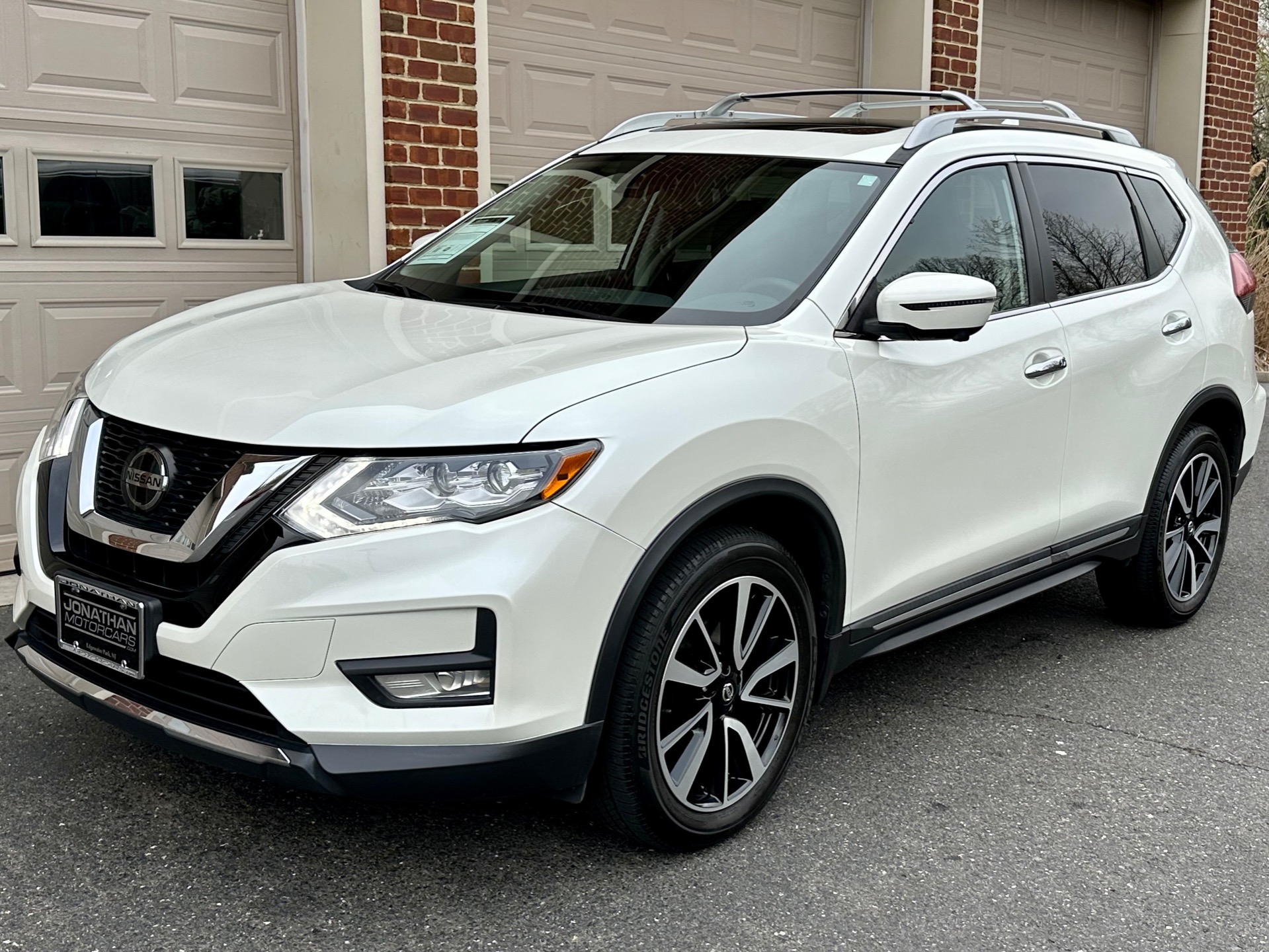 Used-2020-Nissan-Rogue-SL-Premium-Package