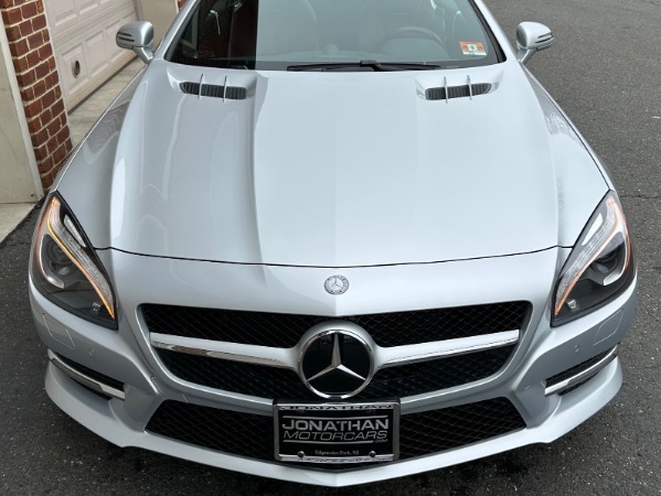 Used-2016-Mercedes-Benz-SL-Class-SL-550