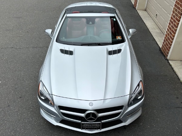 Used-2016-Mercedes-Benz-SL-Class-SL-550