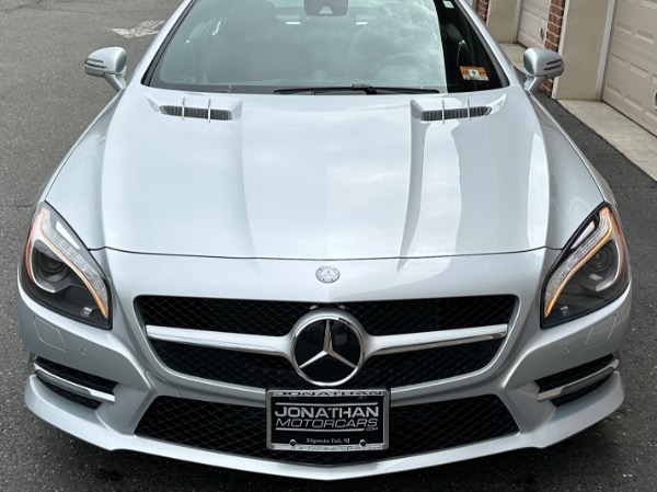 Used-2016-Mercedes-Benz-SL-Class-SL-550