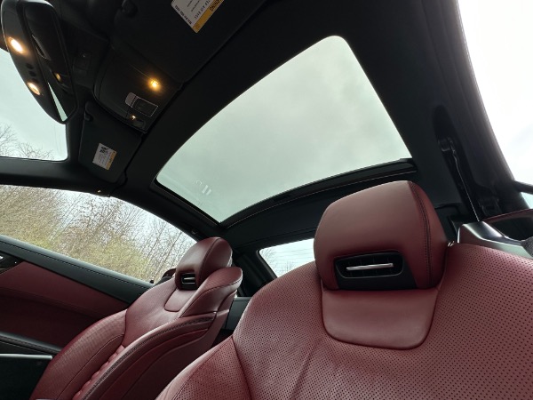 Used-2016-Mercedes-Benz-SL-Class-SL-550