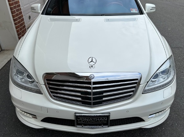 Used-2013-Mercedes-Benz-S-Class-S-550-4MATIC