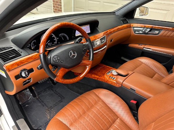 Used-2013-Mercedes-Benz-S-Class-S-550-4MATIC