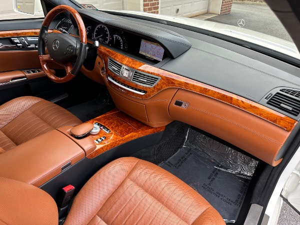 Used-2013-Mercedes-Benz-S-Class-S-550-4MATIC