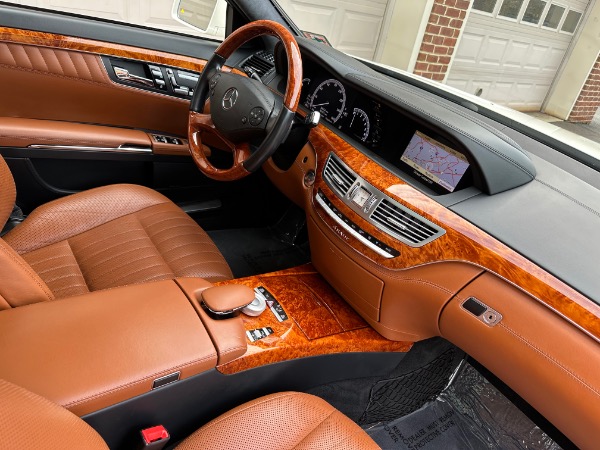 Used-2013-Mercedes-Benz-S-Class-S-550-4MATIC