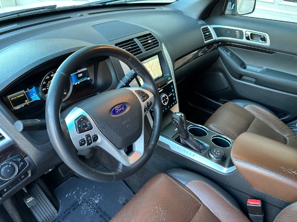 Used-2012-Ford-Explorer-Limited