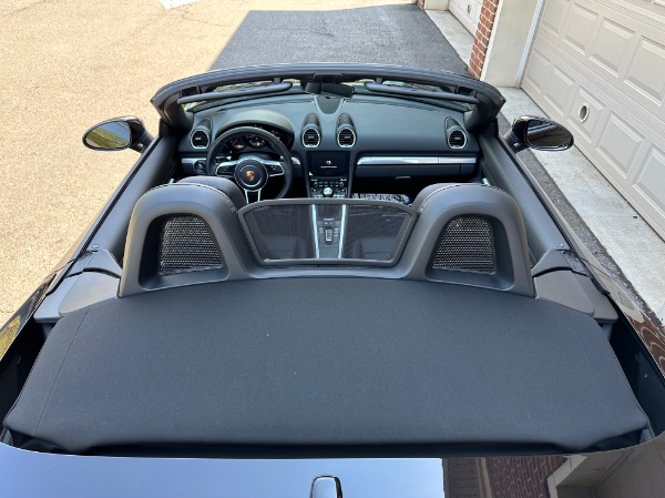 Used-2019-Porsche-718-Boxster-6-Speed-Manual-Shift