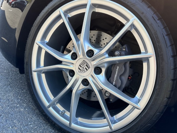 Used-2019-Porsche-718-Boxster-6-Speed-Manual-Shift