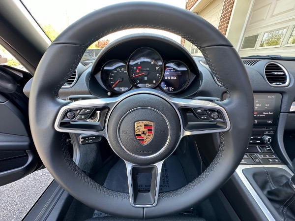 Used-2019-Porsche-718-Boxster-6-Speed-Manual-Shift