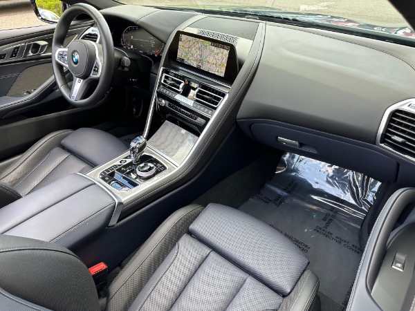 Used-2022-BMW-8-Series-840i-Convertible