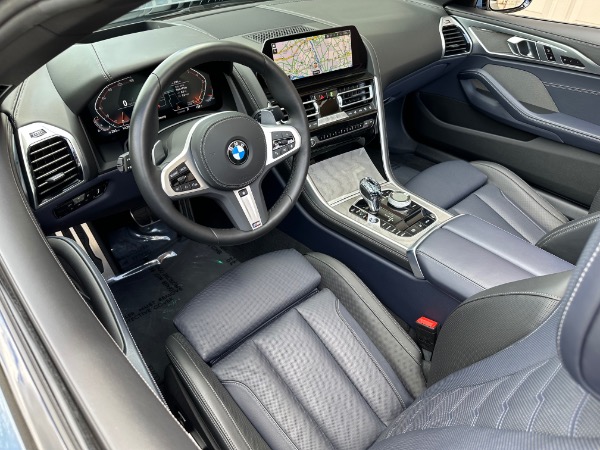 Used-2022-BMW-8-Series-840i-Convertible
