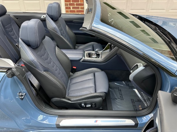 Used-2022-BMW-8-Series-840i-Convertible