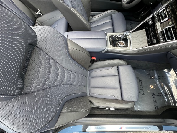 Used-2022-BMW-8-Series-840i-Convertible