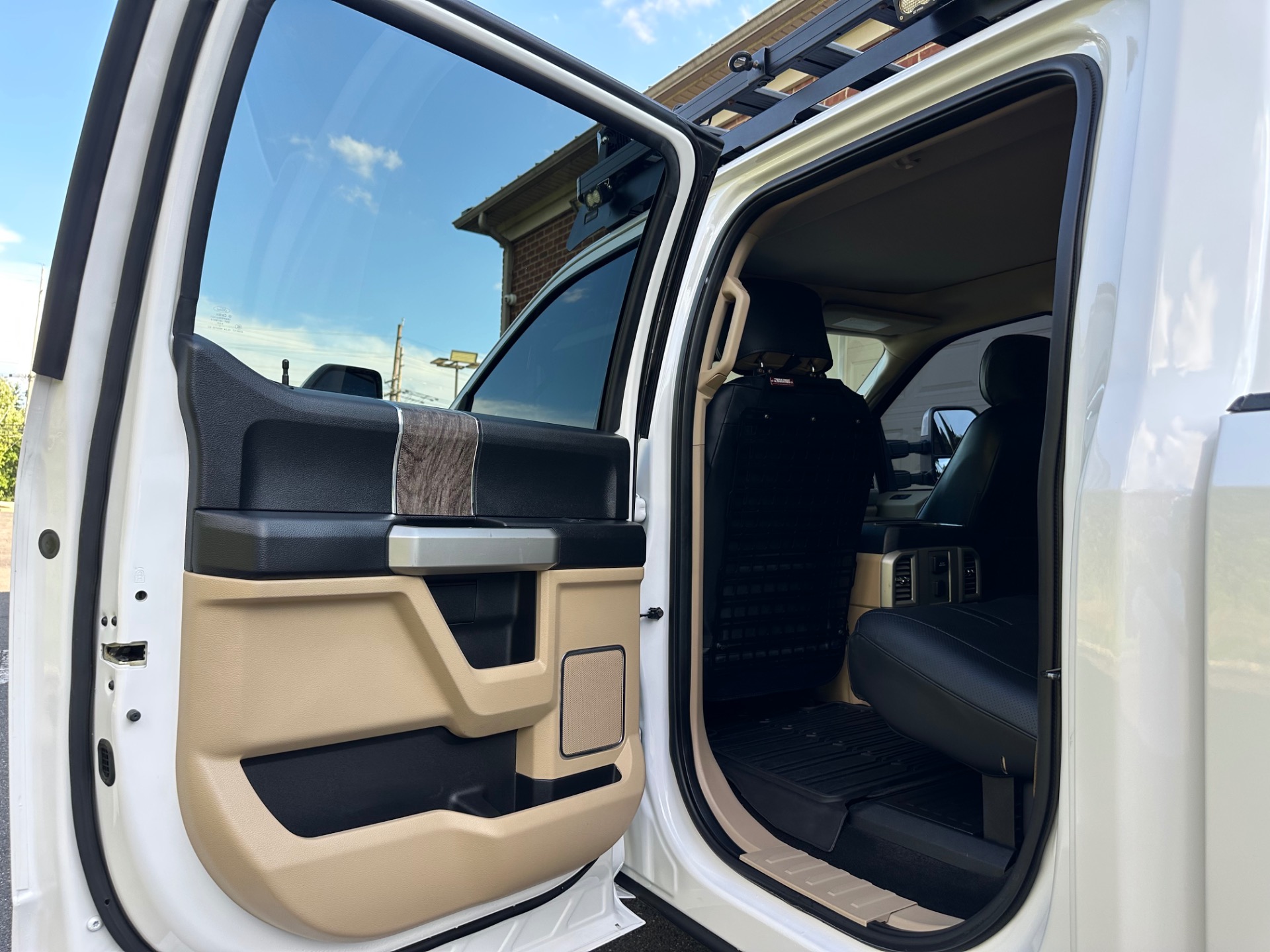 2017 Ford F-450 Super Duty Lariat - Photo 24