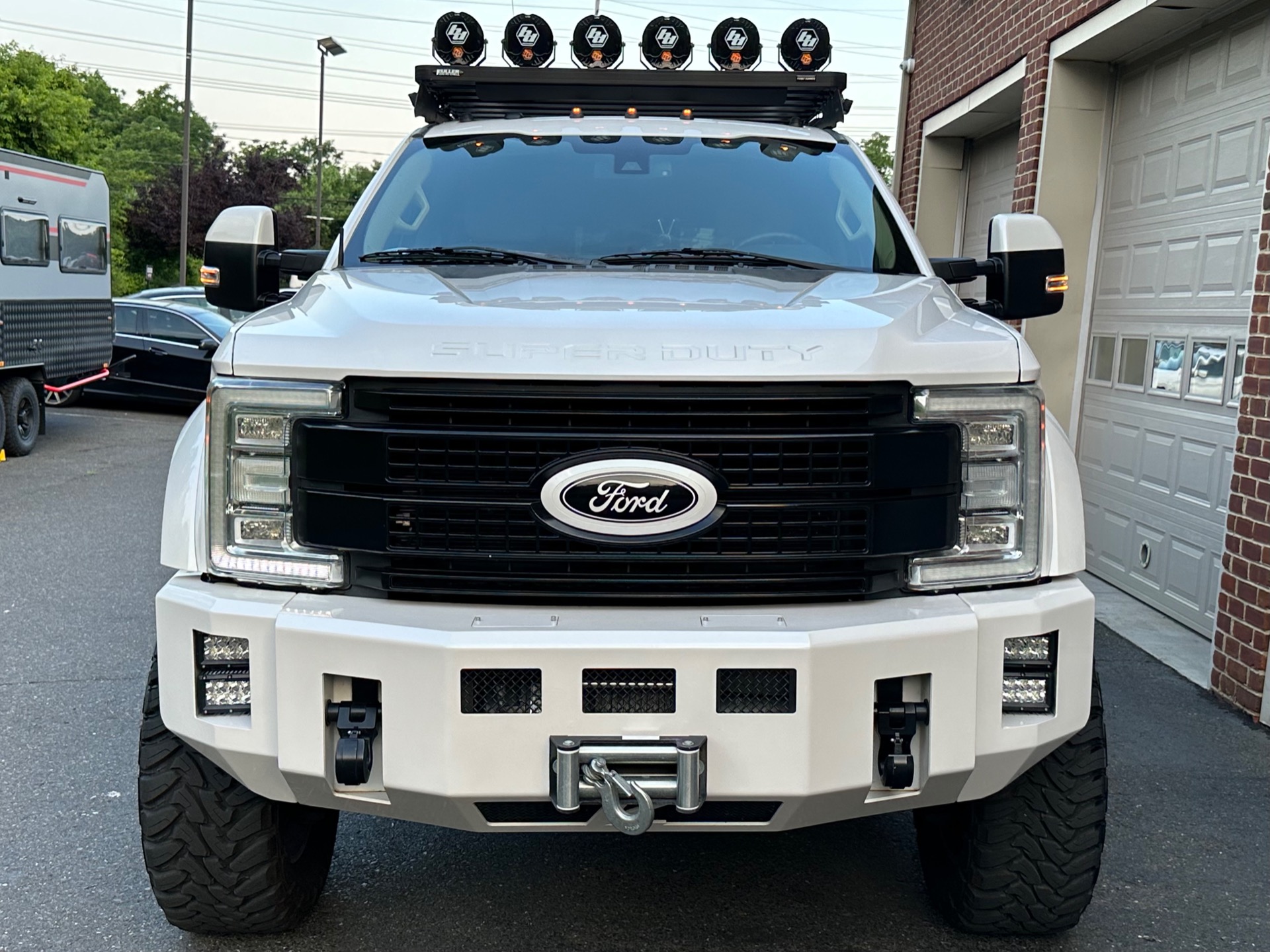Used-2017-Ford-F-450-Super-Duty-Lariat